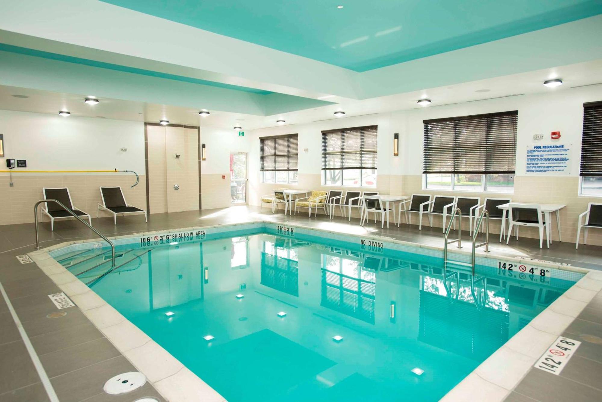 Hampton Inn & Suites By Hilton Thunder Bay Kültér fotó